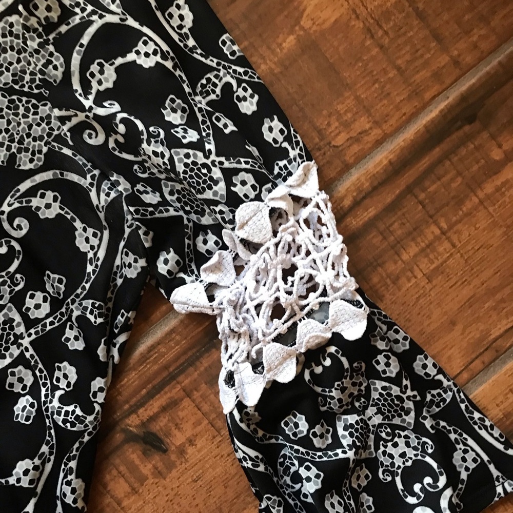 NY Collection Size XL - Picture 2 of 4